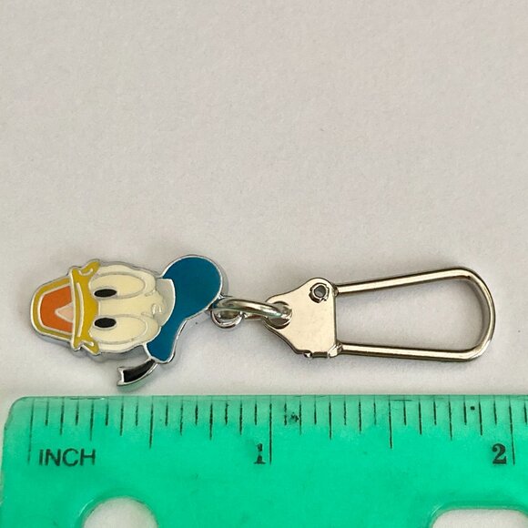 Donald Duck Zipper Pull Purse Bag Charm Locking Clasp Enamel Keychain Keyring - Picture 6 of 6